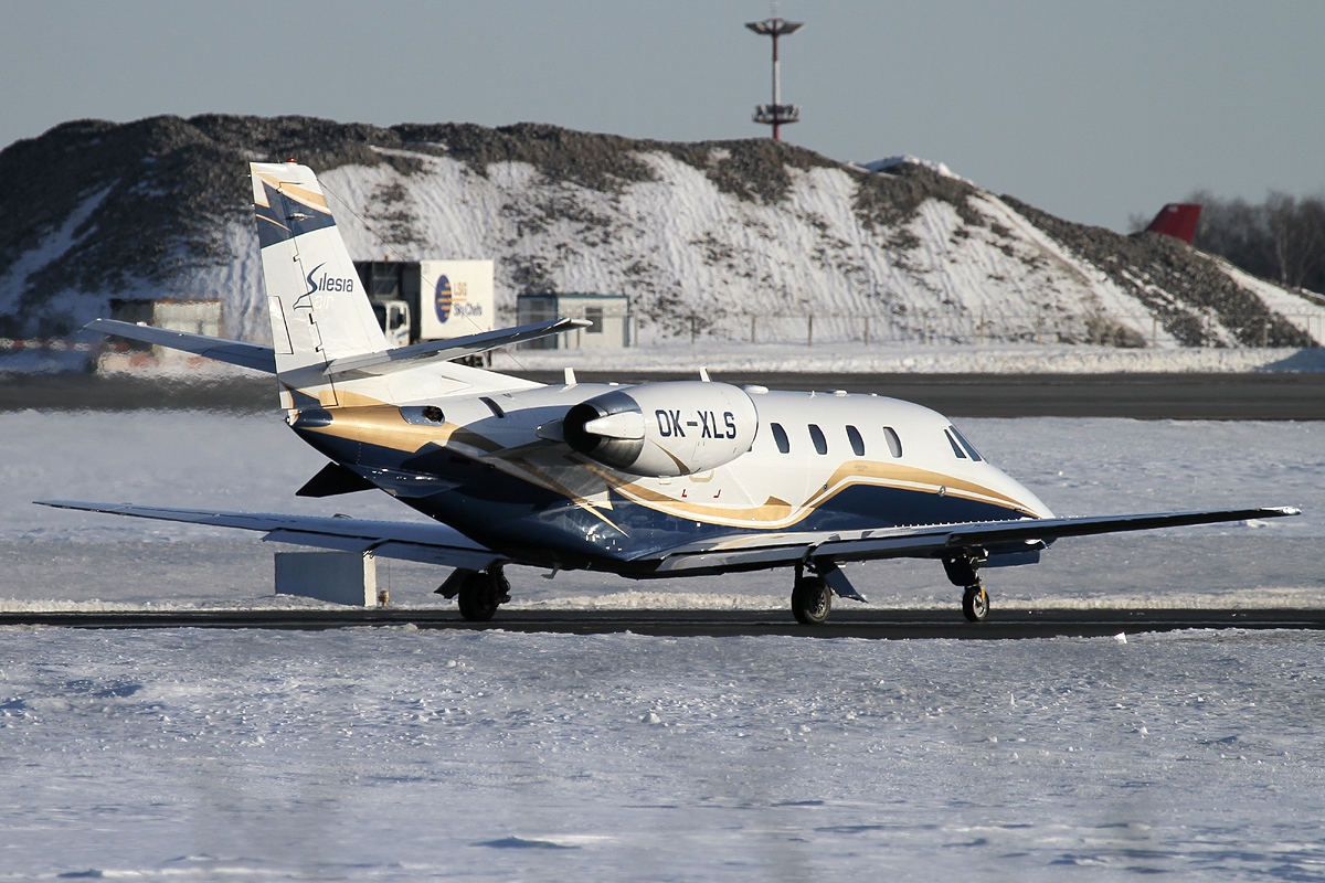 Cessna Citation XLS Plus midsize jet on an airport apron